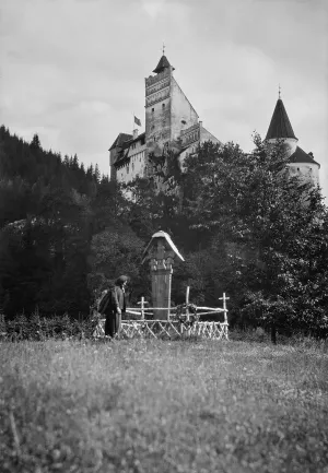Fotografii ale României Mari, neexpuse vreodată public,  în expoziţie la Braşov