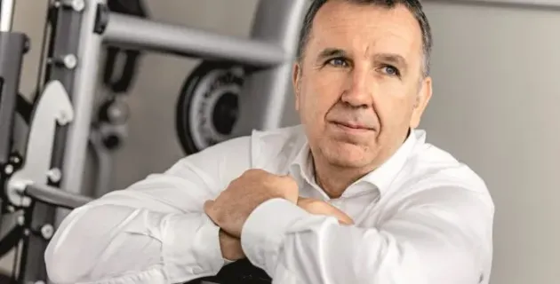 Polonezul care a dat chix cu construcţia mall-ului Korona vrea să construiască prima centrală nucleară din Polonia