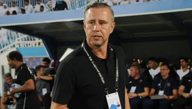 Laurenţiu Reghecampf  are zilele numărate la Al Wasl