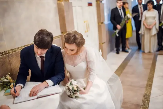 Căsătoria de duminică va costa 320 lei şi în 2020. SPCLEP Braşov nu majorează taxele anul viitor