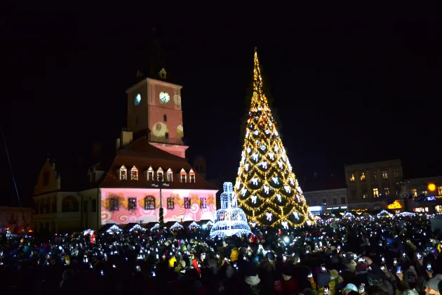 Povestea începe pe 1 Decembrie