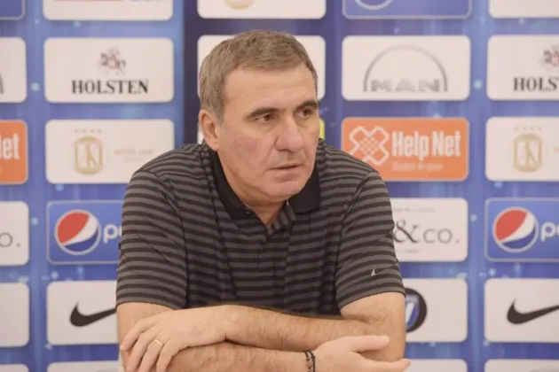 Hagi trimite toţi copiii la meciul cu Norvegia
