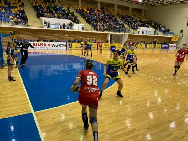 S-au întrebuinţat serios pentru o victorie
