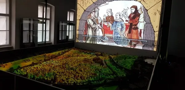 La Bastionul Ţesătorilor vezi istoria… tridimensional