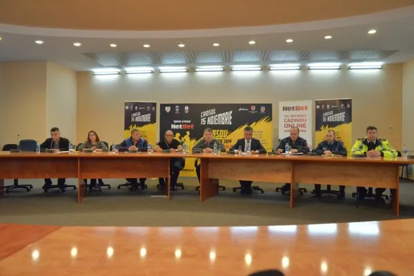 Aproape 2.000 de atleţi, aşteptaţi la „Crosul 15 Noiembrie”