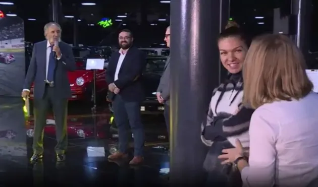 Mărinimosul Ţiriac i-a făcut cadou o maşină de colecţie Simonei Halep
