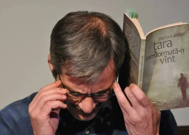 7 ore de poezie, la Facultatea de Litere