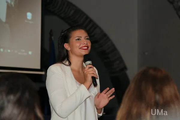 O masterandă din Brașov a transformat experiența studenților Erasmus din Madeira într-un film de promovare a insulei și universității de la Atlantic