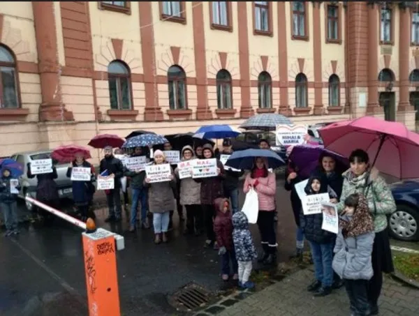 „Mihai şi Maria sunt România!”