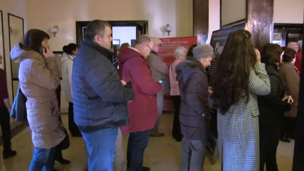 Braşovenii fac coadă pentru „Crăciunul la Operă”