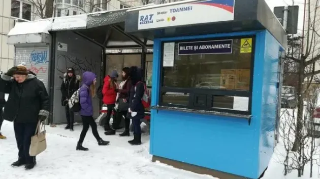 RATBV începe distribuirea călătoriilor gratuite pentru pensionari şi beneficiarii legilor speciale