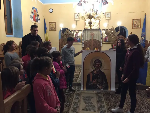 Cântece patriotice şi viaţa Sfântului Andrei, la Bărcuţ, de Ziua Naţională