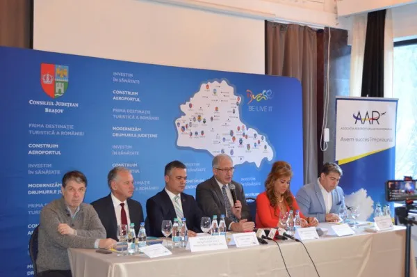 Aeroportul Braşov, funcţional de anul viitor. Tour operatorii din România pregătesc primele zboruri  