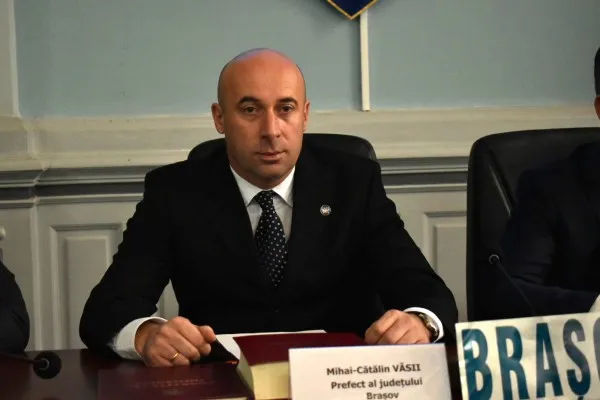 Operatorul de salubritate din Prejmer a avut, încă o dată, interdicţie de a mai depune gunoiul la depozitul ecologic