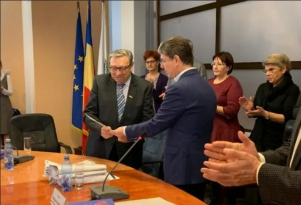 Cel mai cunoscut evreu din Braşov, de vineri, cetăţean de onoare  