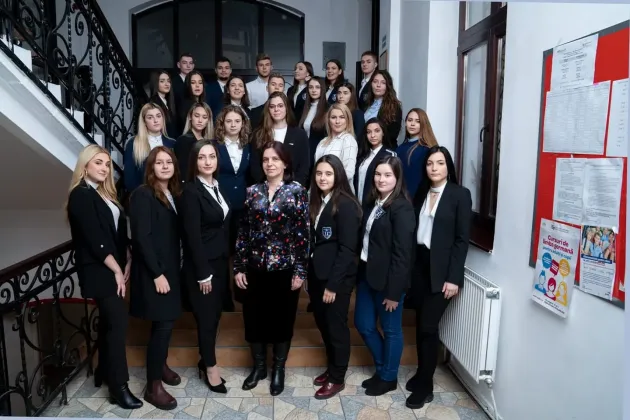Pentru mâine, o invitaţie la „ceaiul unirist”