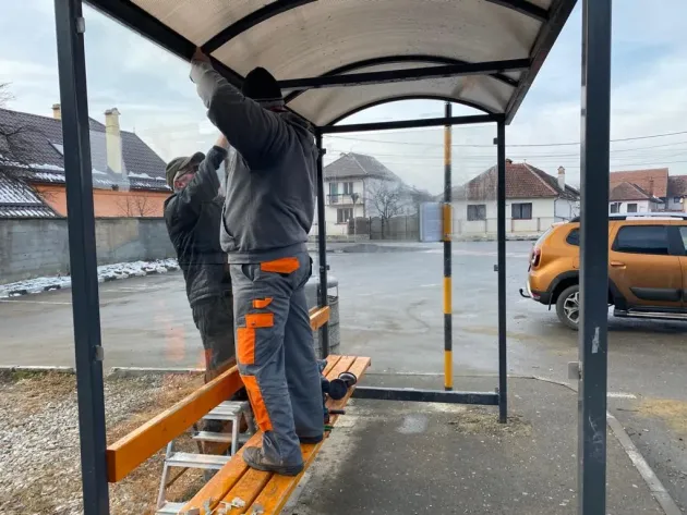 Pe aici au trecut vandalii...