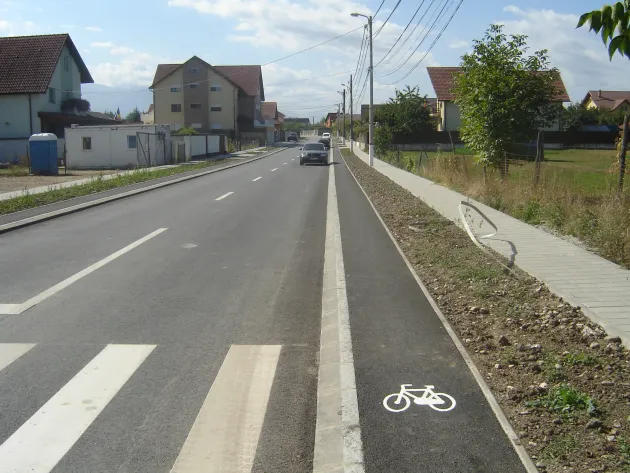 Patru străzi din cartierul „LIVADA” 1 au fost complet modernizate