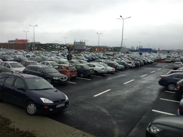 Mall-ul Coresi din Tractorul: 12,2 milioane de vizitatori în 2019