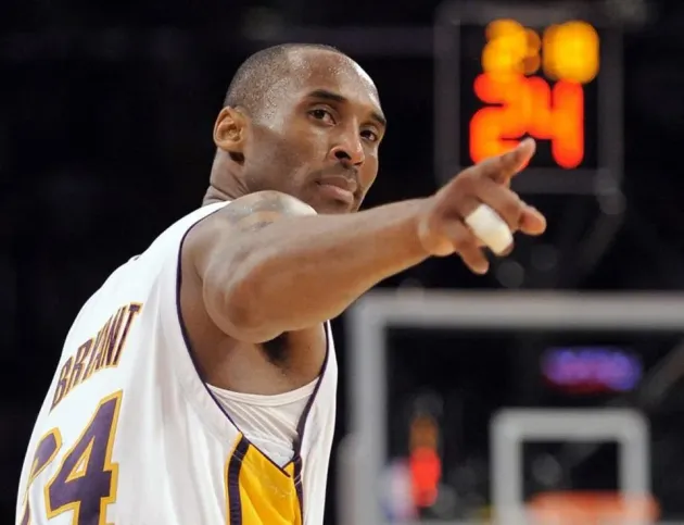 Kobe Bryant a decedat într-un accident de elicopter