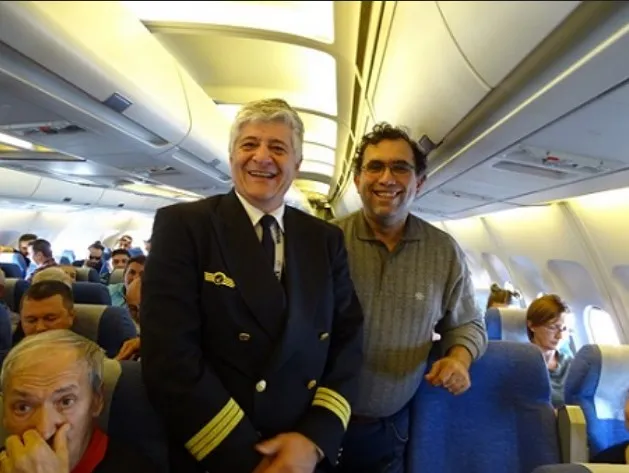 Ce crede un pilot despre oamenii care îl aplaudă la aterizare