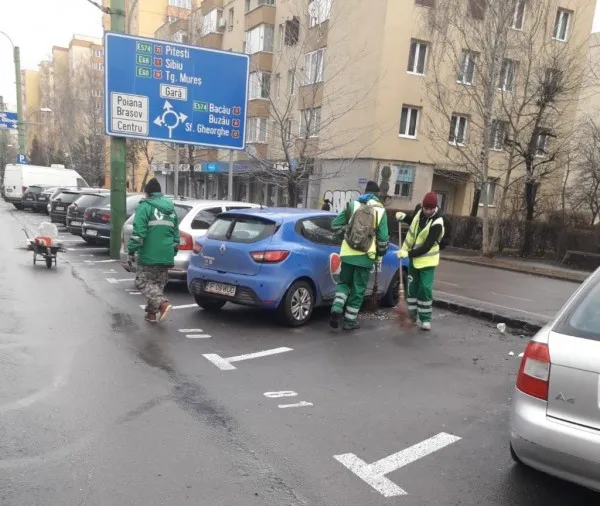 „Deszăpezirea” de gunoaie