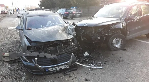 4 maşini, 4 victime
