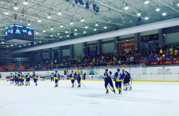 Au întors dramatic pentru prima victorie din playoff