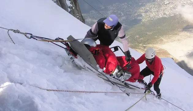 Singurul alpinist cu dizabilităţi din lume, la Alpin Film Festival