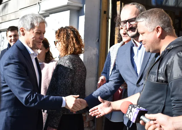 Adresa lui Cioloş, la Braşov: Republicii 31. Vineri, prima zi de vizită