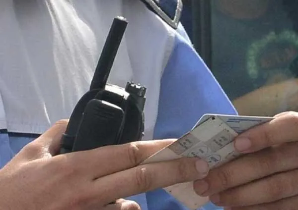Cu permis fals „de Polonia”, pe o stradă din Măieruş