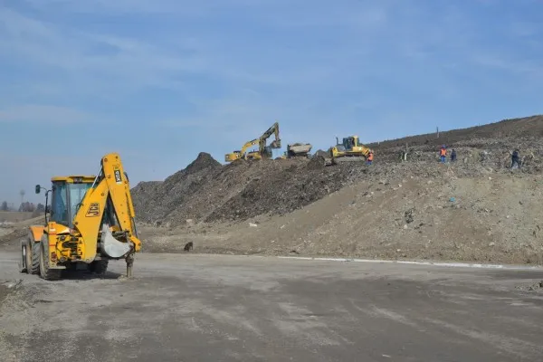 FIN-ECO SA asigură şi în această perioadă eliminarea controlată a deşeurilor menajere nepericuloase din judeţul Braşov