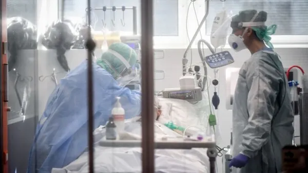 Mărturiile unei braşovence infectate cu Covid 19: „Singurul simptom pe care l-am avut e că mi-am pierdut gustul şi mirosul!”