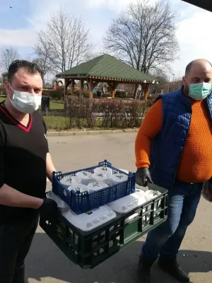 Un restaurant din Braşov oferă gratuit o masă caldă cadrelor medicale din linia întâi, de la Spitalul de Infecţioase