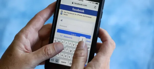 O „glumiţă” de 500 de lei. Amenda maximă pentru bărbatul care a scris pe Facebook „Tocmai am fost diagnosticat cu coronavirus”