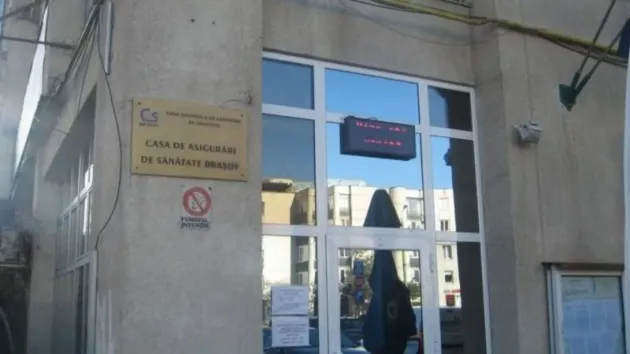 CAS Braşov suspendă relațiile cu publicul
