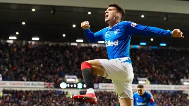Ianis e hotărât să rămână la Glasgow