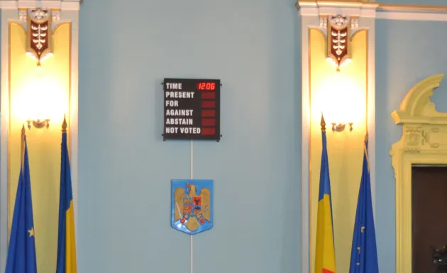 Consiliul Judeţean Braşov se va întruni într-o şedinţă de plen „la distanţă”