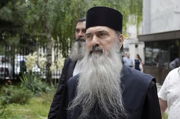 ÎPS Teodosie: Deschideţi bisericile de Paşti 