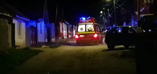 Răzmeriţa în ţigănie a izbucnit şi la Codlea. Mult mai violent decât la Gârcini: poliţişti loviţi cu lopata în cap, victime şi printre romi
