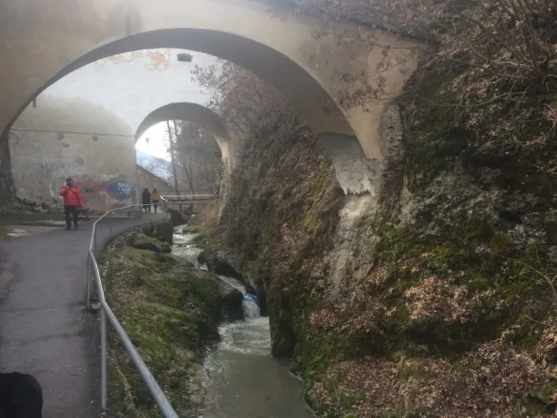 Compania Apa va realiza o reţea de canalizare în zona pârâului Graft 