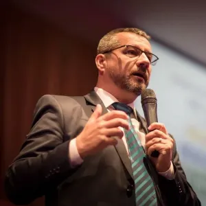 CCI Braşov le oferă şefilor din Braşov un „antrenament de criză”
