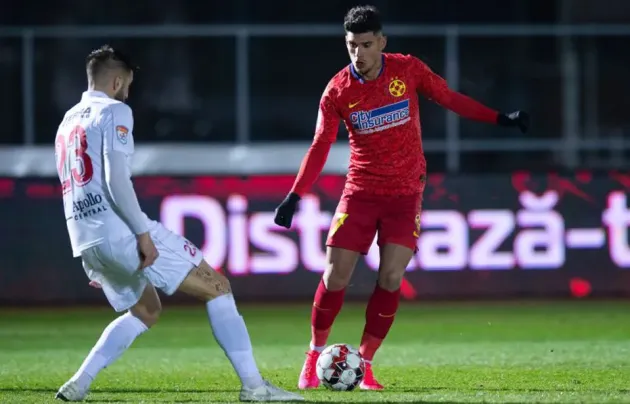 Roma ar fi interesată de Florinel Coman