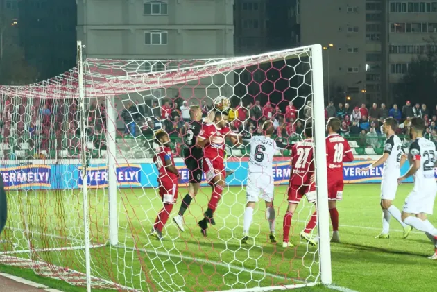 
Variantă de avarie: Ultimele etape din Liga I, în Antalya