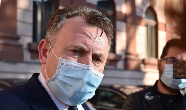 Nelu Tătaru, ministrul Sănătăţii: Românii vor avea o viaţă normală în luna august, dacă panta descendentă se menţine