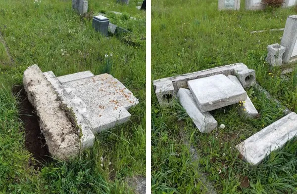 Se caută zdrahonii care s-au antrenat în cimitir: 26 de cruci de beton culcate la pământ