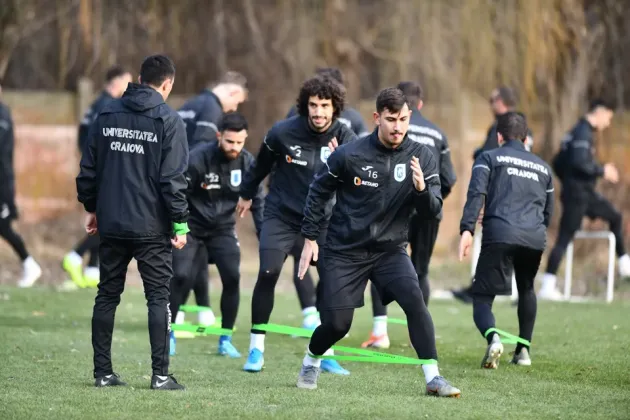 Ministrul Stroe dă speranţe pentru Liga I