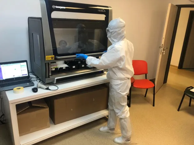 Maternitatea Brașov a primit aparatul de testare Real Time PCR pentru depistarea noului coronavirus