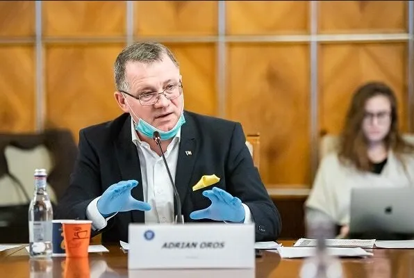 Asiguraţi-vă. Termen, octombrie