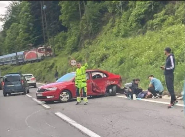 Accident pe DN1: Unul aruncat în stânga, unul în dreapta